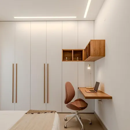 Dreamy 2 Bd In The Heart Of The By Hospi Apartment *
